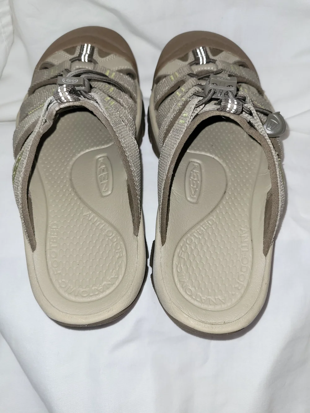 Keen newport slide